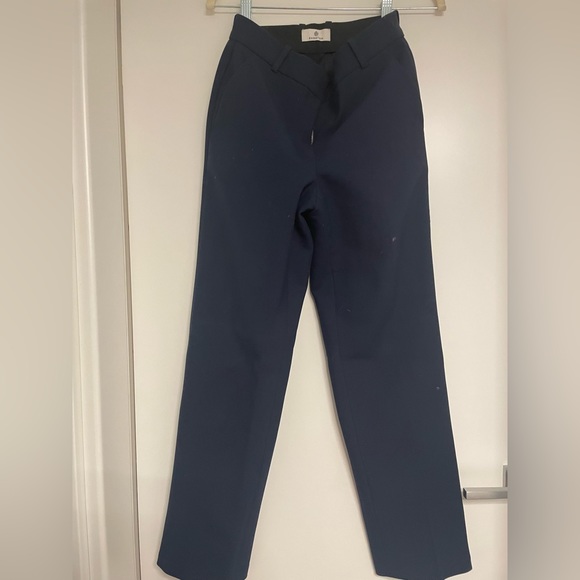 Aritzia Navy Command Pant - Picture 3 of 4